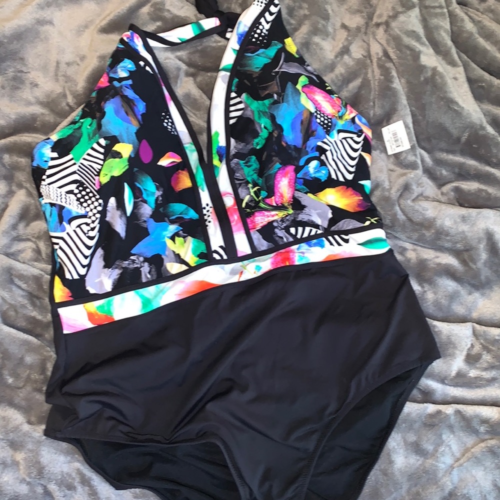 NWT SONSIE by GRACING HALTER SWIMSUIT
